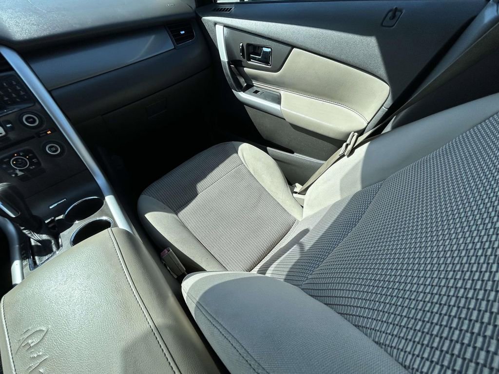 Used 2013 Ford Edge SEL FWD image 14