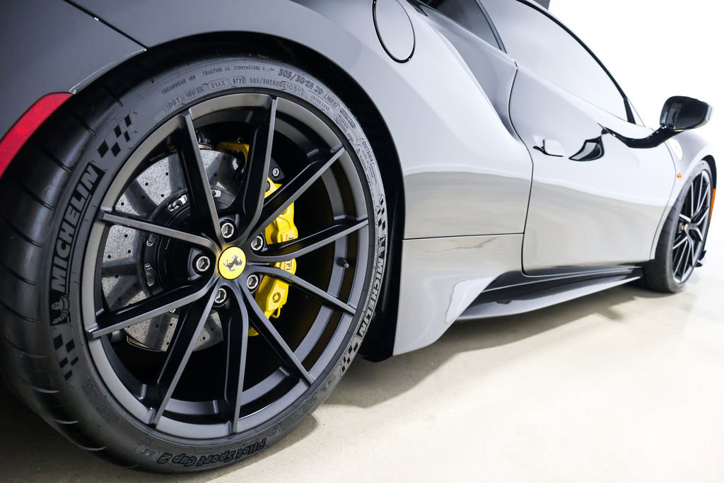 Used 2020 Ferrari 488 Pista image 40