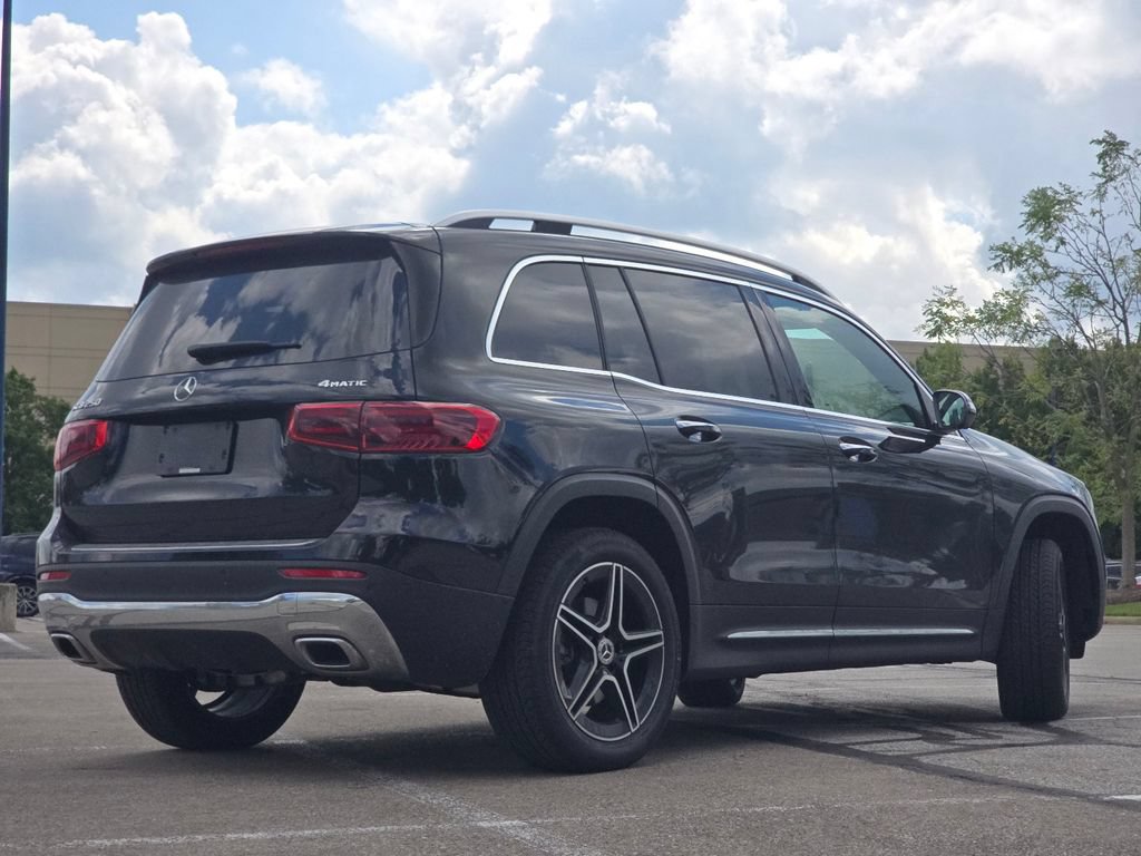 Used 2026 Mercedes-Benz GLB 250 4MATIC image 16