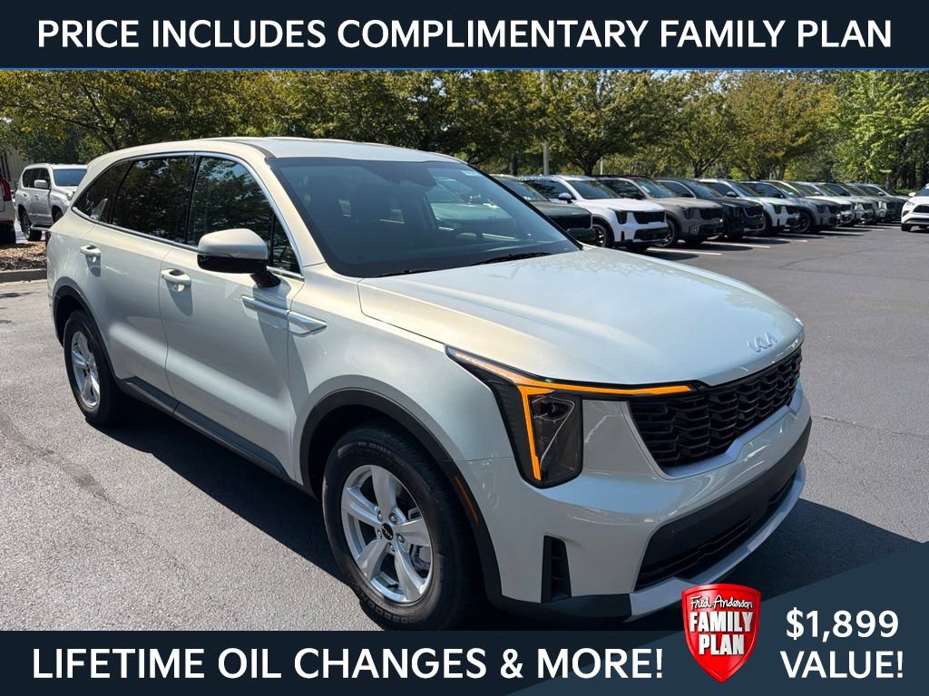 New 2026 Kia Sorento LX