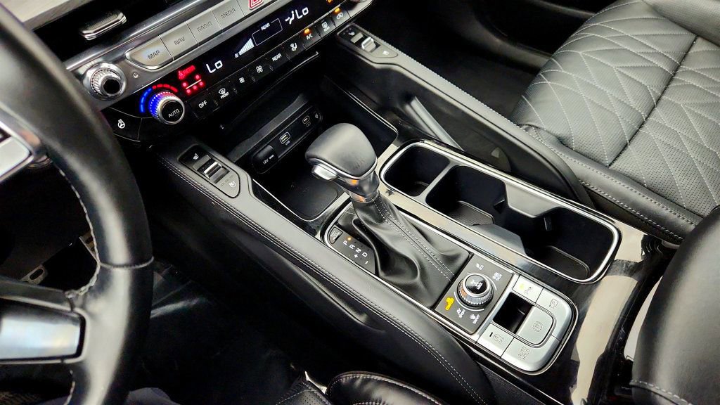 Used 2023 Kia Telluride SX Prestige X-Pro AWD/4WD image 17