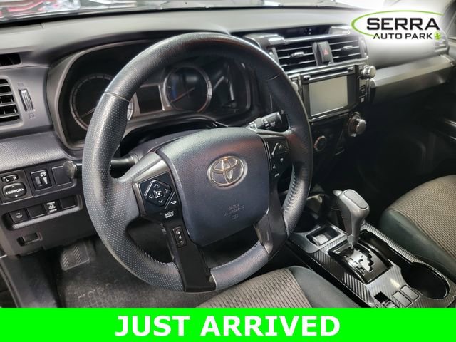 Used 2018 Toyota 4Runner TRD Off-Road image 12