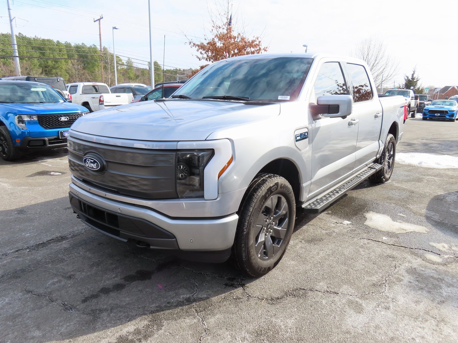 Used 2024 Ford F150 Lightning Lariat image 3