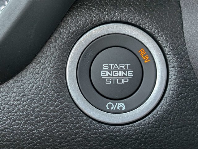 New 2026 RAM 1500 Express AWD/4WD image 23