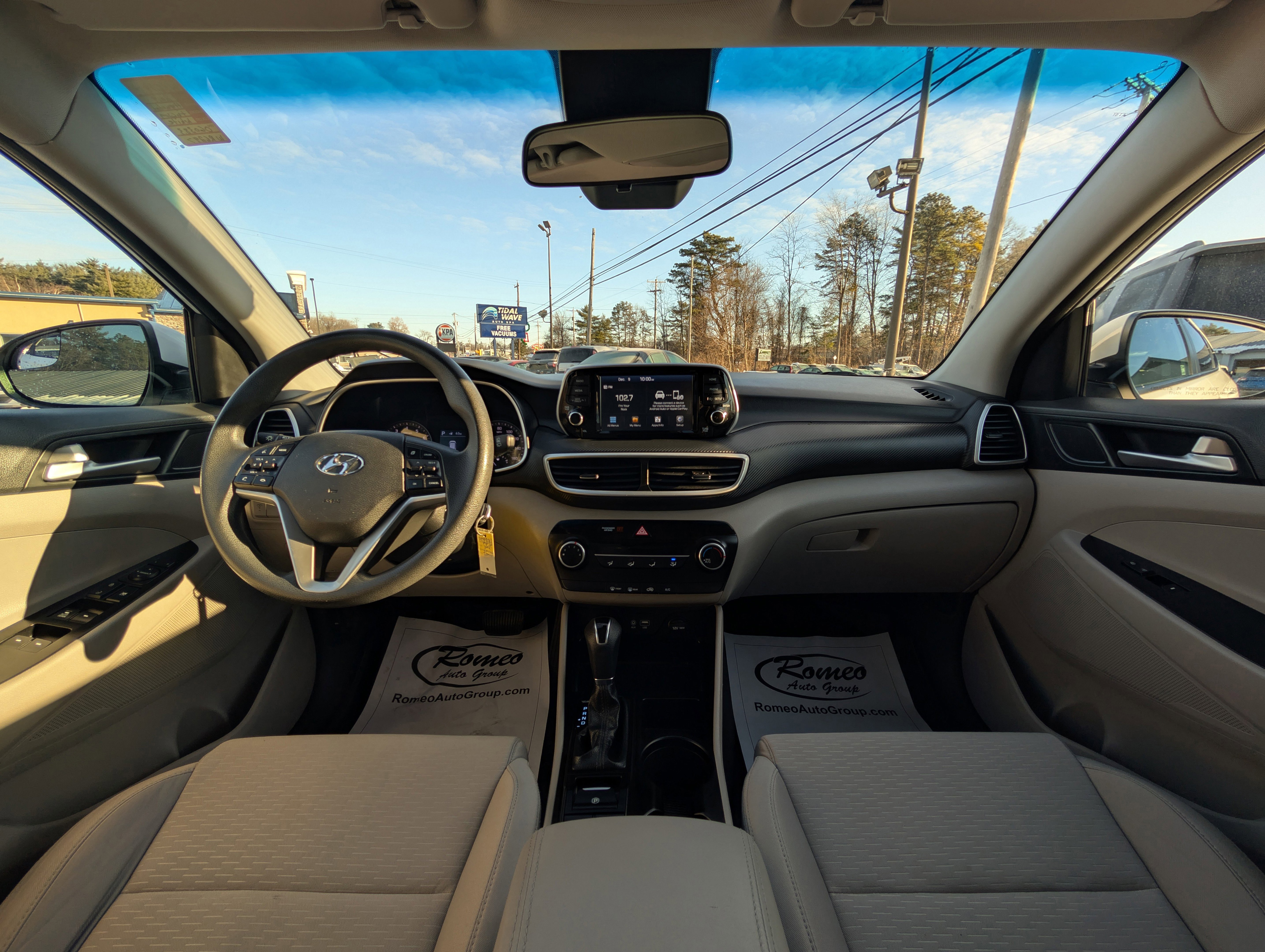 Used 2019 Hyundai Tucson SE image 2