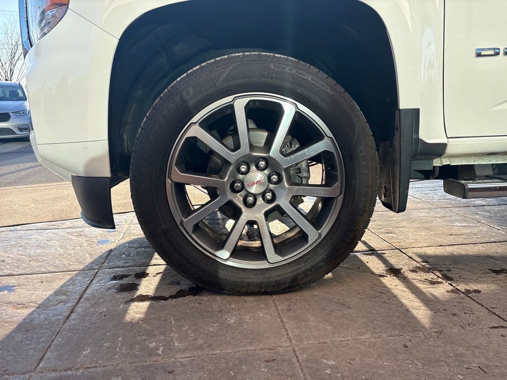 Used 2021 GMC Canyon Denali image 9