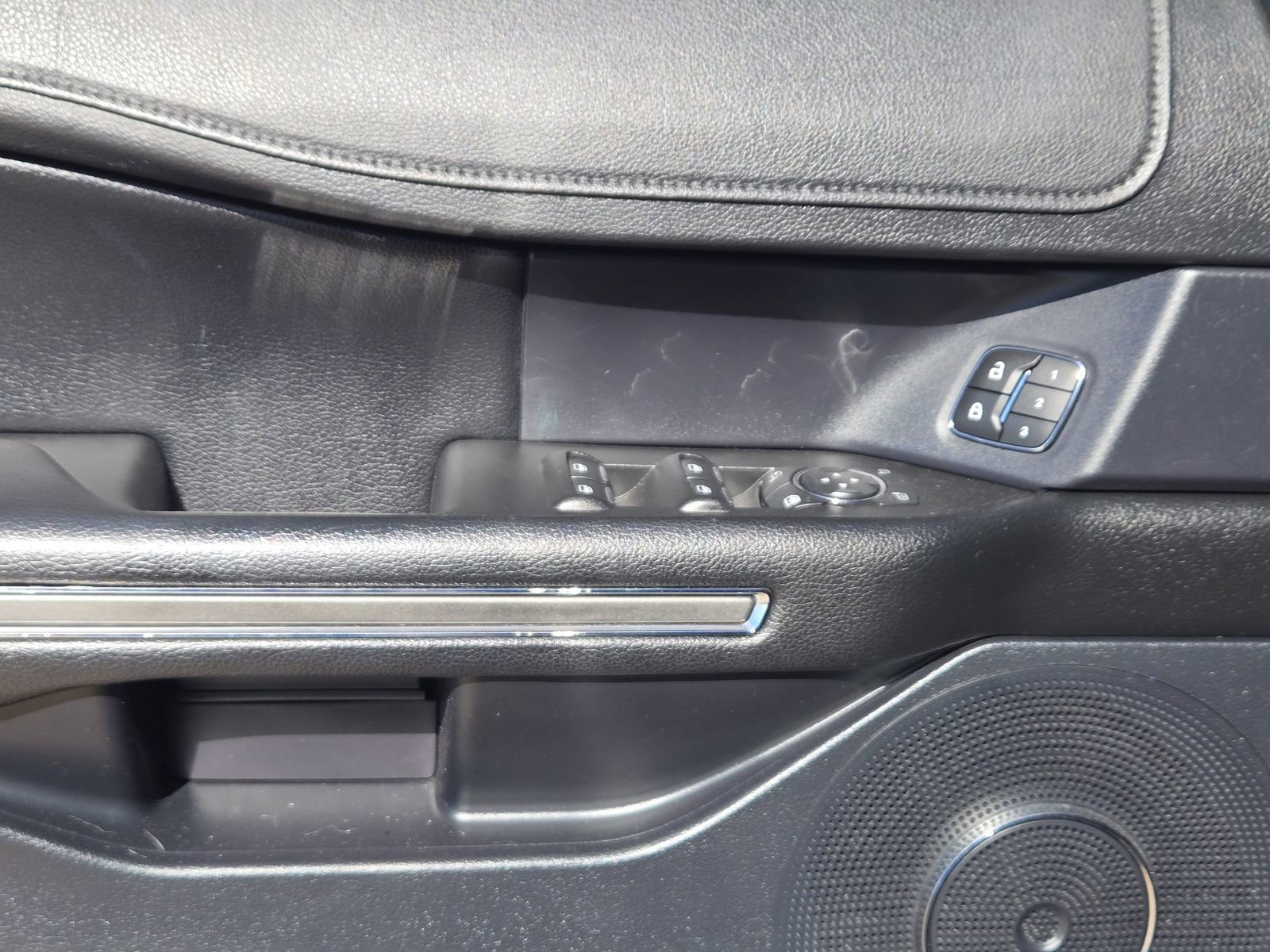 Used 2021 Ford Expedition XLT image 31