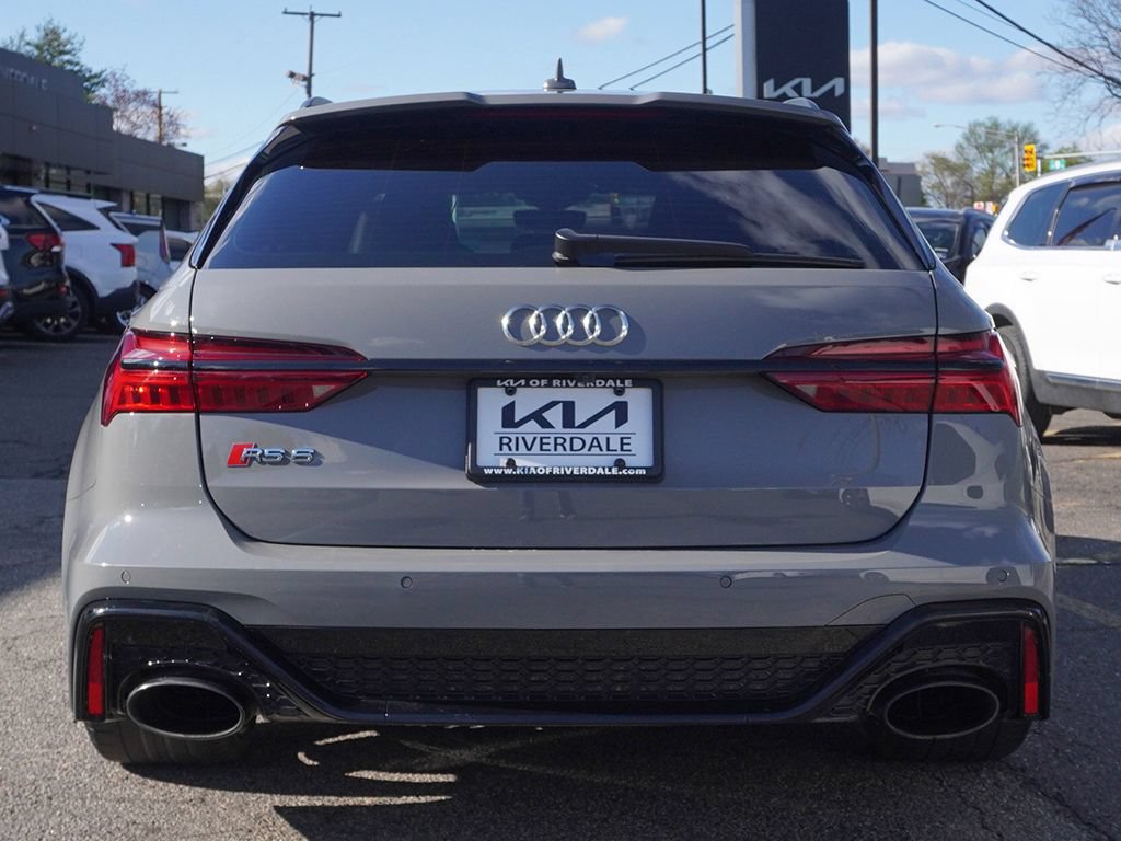 Used 2023 Audi RS 6 AWD/4WD image 15