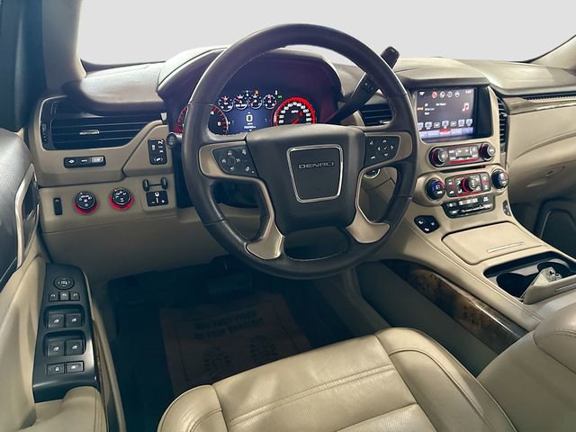 Used 2016 GMC Yukon Denali w/ Enhanced Security Package image 24