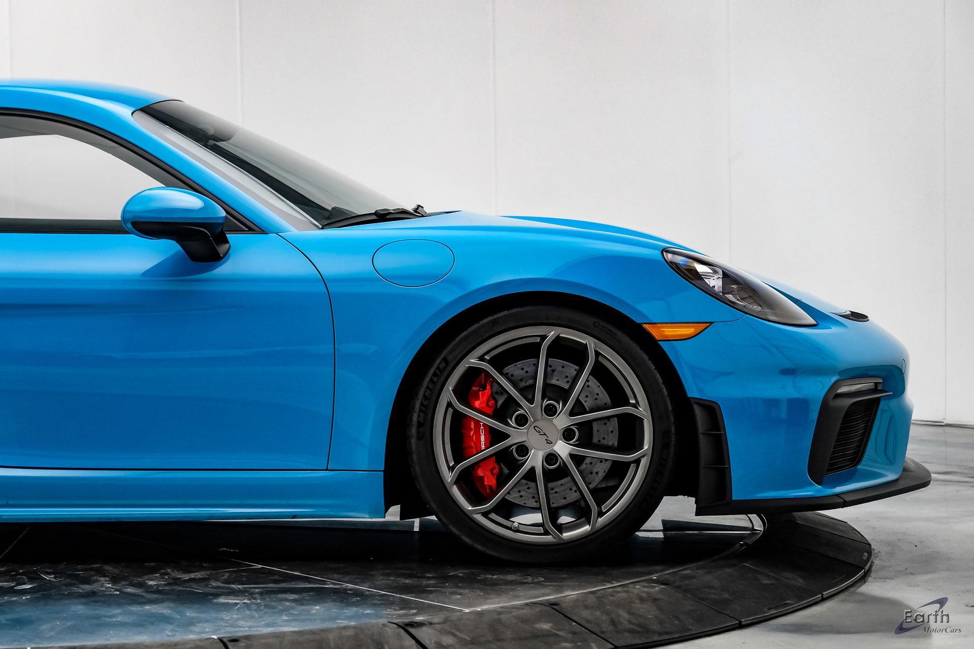 Used 2020 Porsche 718 Cayman GT4 image 23