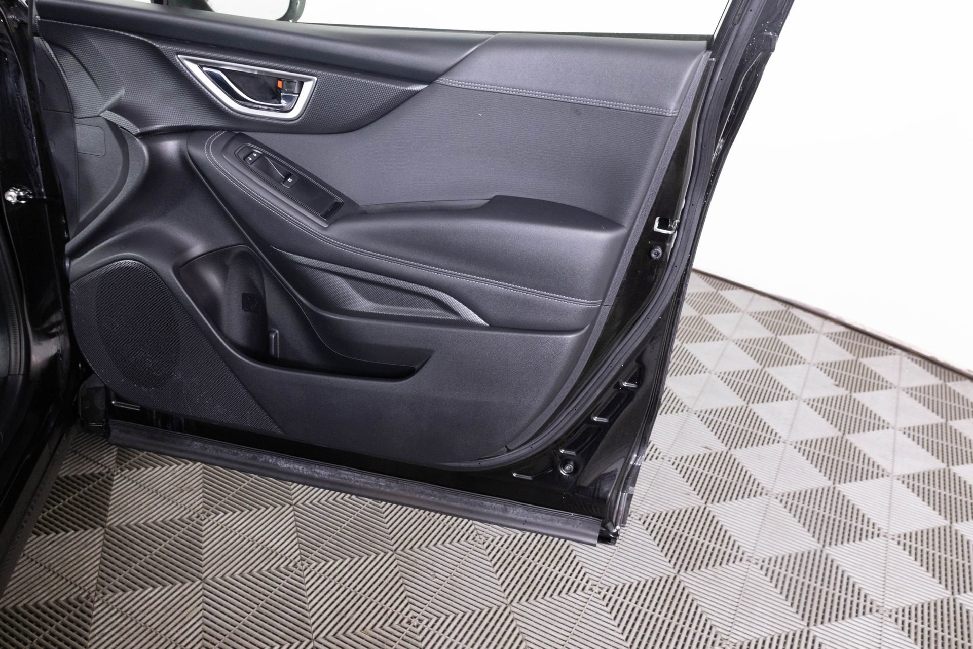 Used 2021 Subaru Forester Premium image 28