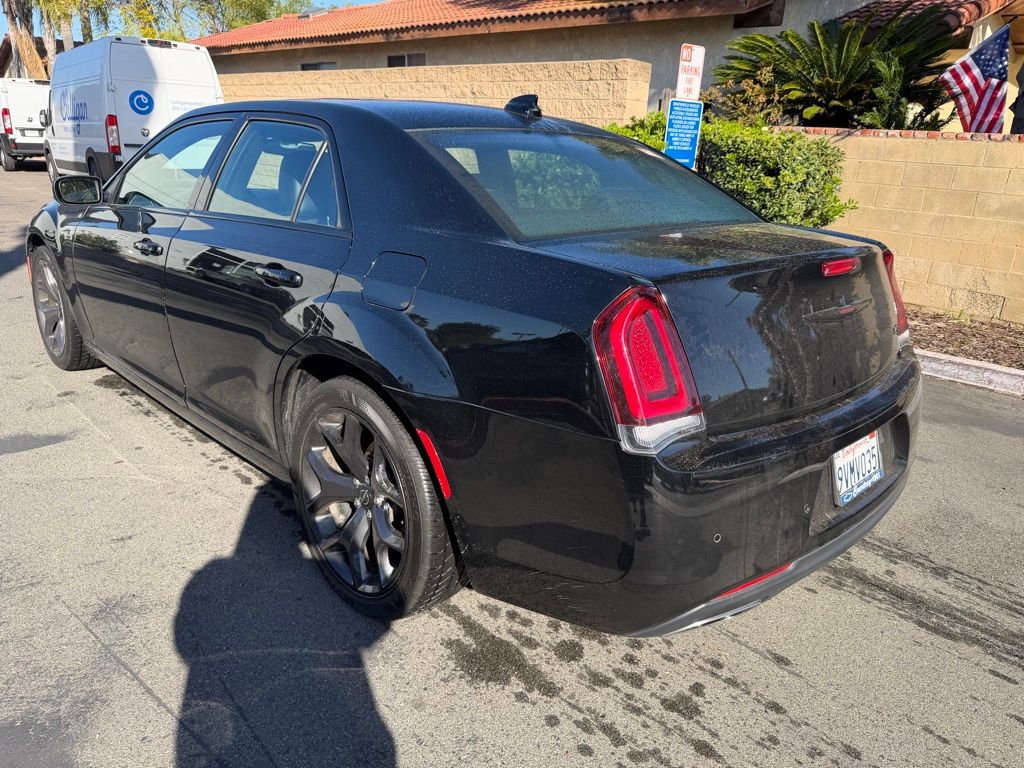 Used 2022 Chrysler 300 S image 5
