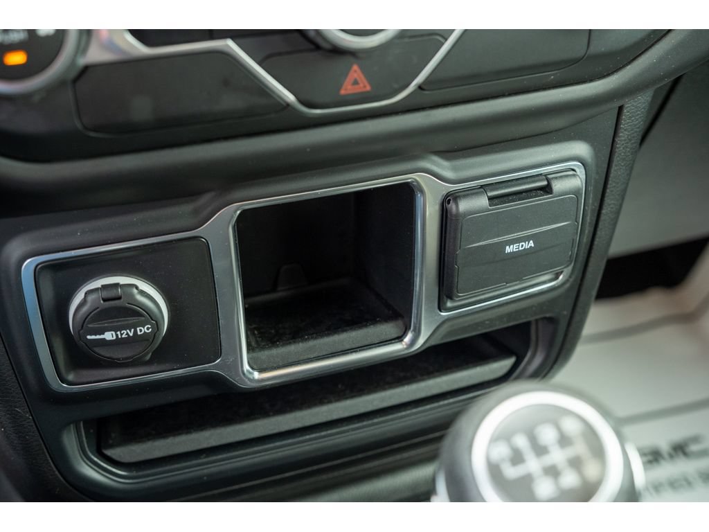 Used 2020 Jeep Wrangler Unlimited Sport AWD/4WD image 27