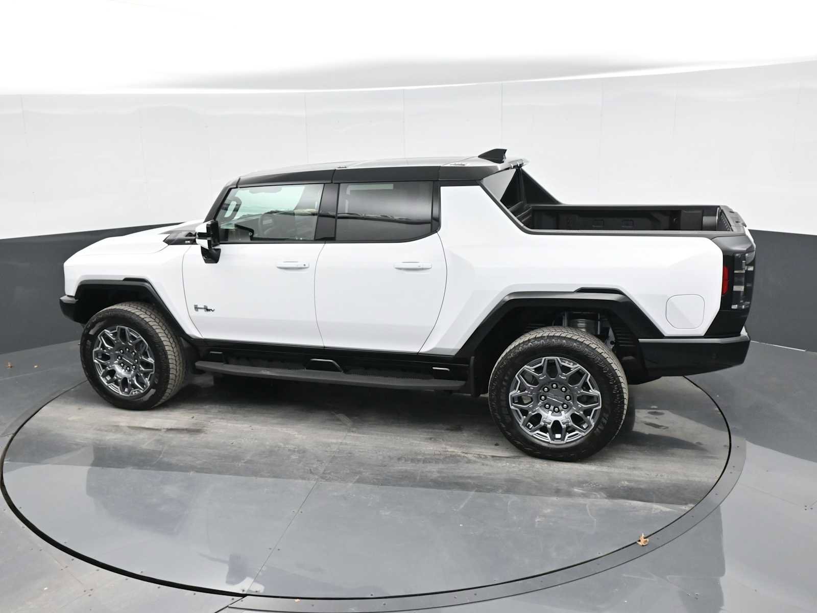 New 2025 GMC Hummer EV 3X AWD/4WD image 18