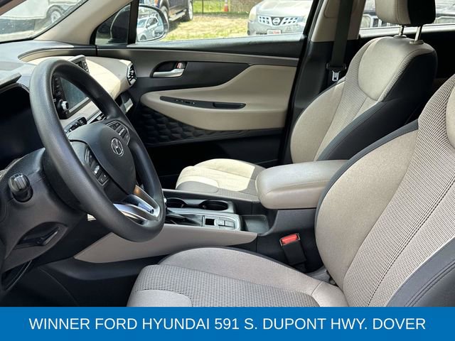 Used 2020 Hyundai Santa Fe SE FWD image 11
