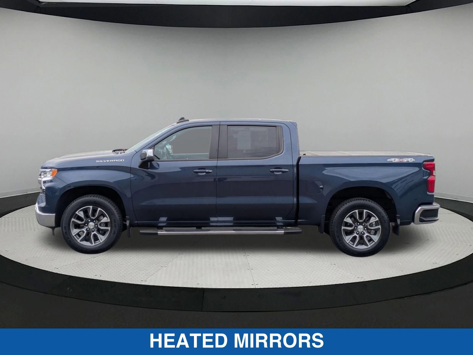 Used 2023 Chevrolet Silverado 1500 LT AWD/4WD image 7