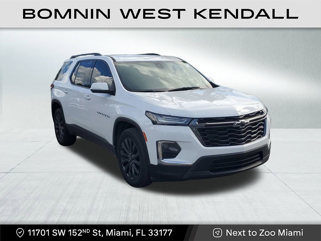 Used 2023 Chevrolet Traverse RS