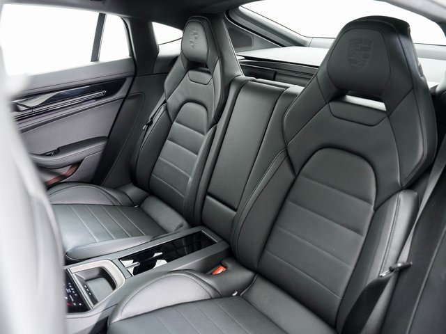 Used 2025 Porsche Panamera 4 image 26