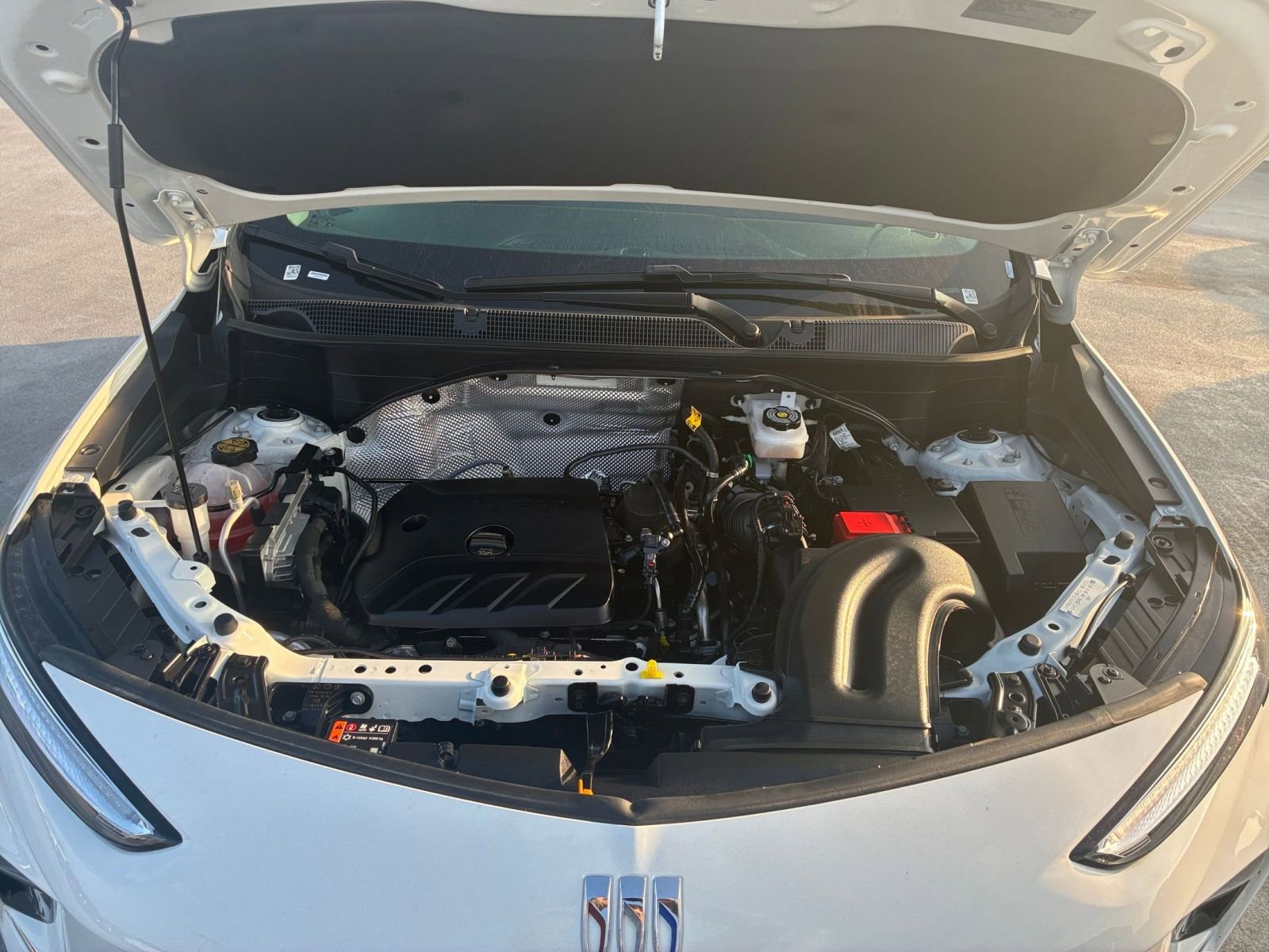 Used 2025 Buick Encore GX Preferred image 30