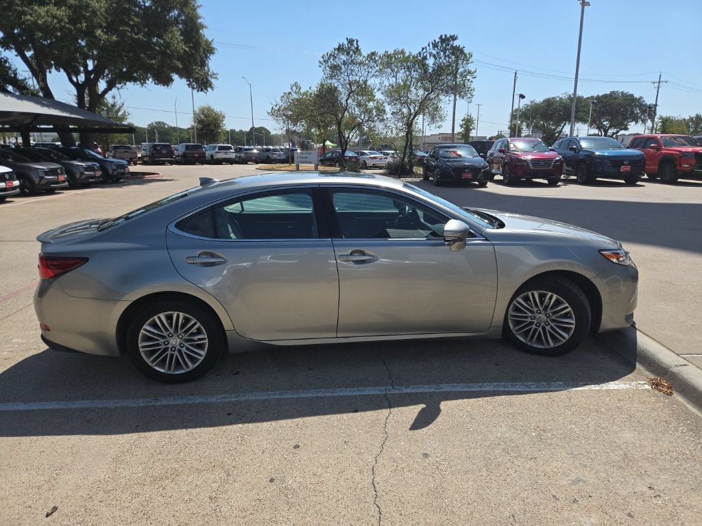 Used 2017 Lexus ES 350 w/ Accessory Package 2 FWD image 6