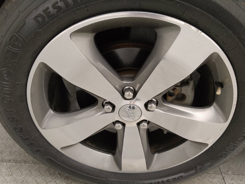 Used 2016 Jeep Grand Cherokee Limited RWD image 31