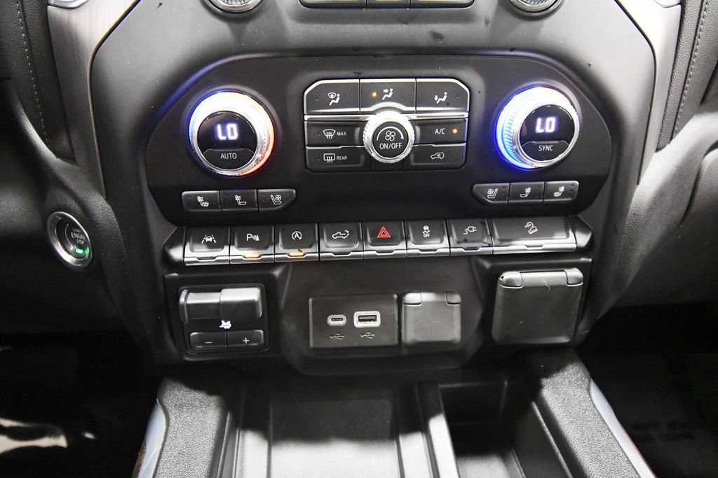Used 2020 GMC Sierra 1500 Denali w/ Technology Package AWD/4WD image 27