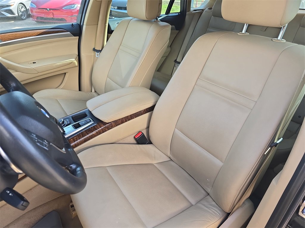 Used 2013 BMW X6 xDrive35i image 15