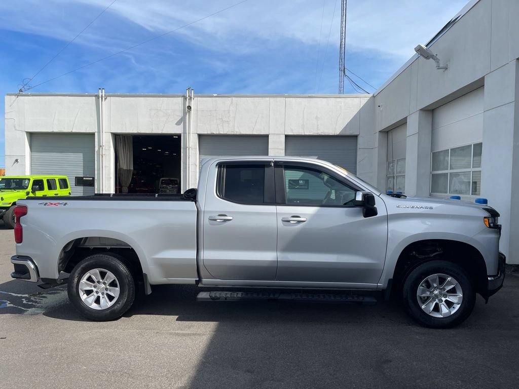 Used 2019 Chevrolet Silverado 1500 LT w/ All-Star Edition AWD/4WD image 8
