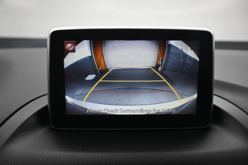 Used 2016 MAZDA MAZDA3 i Touring FWD image 16