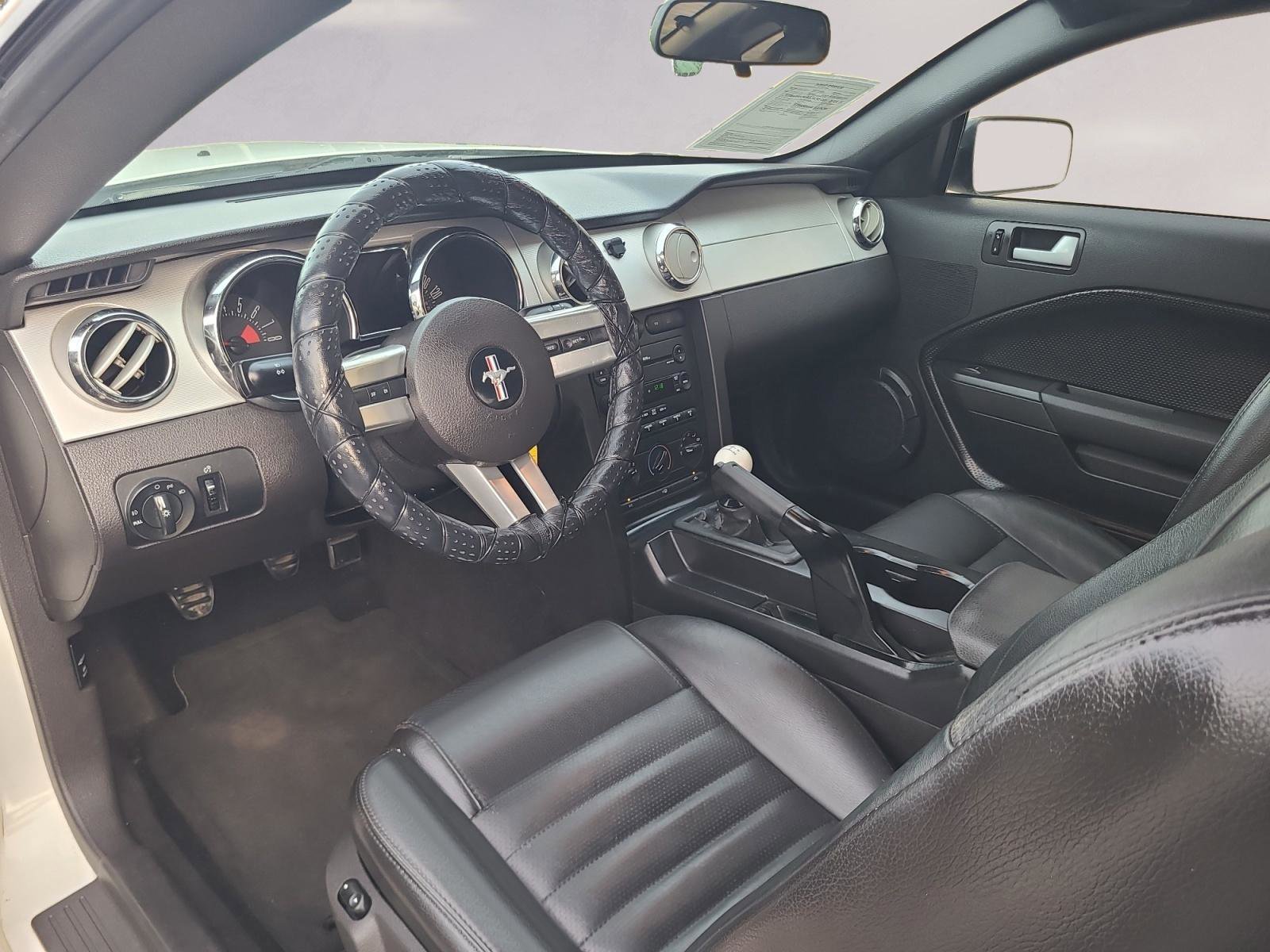 Used 2007 Ford Mustang GT Premium RWD image 16