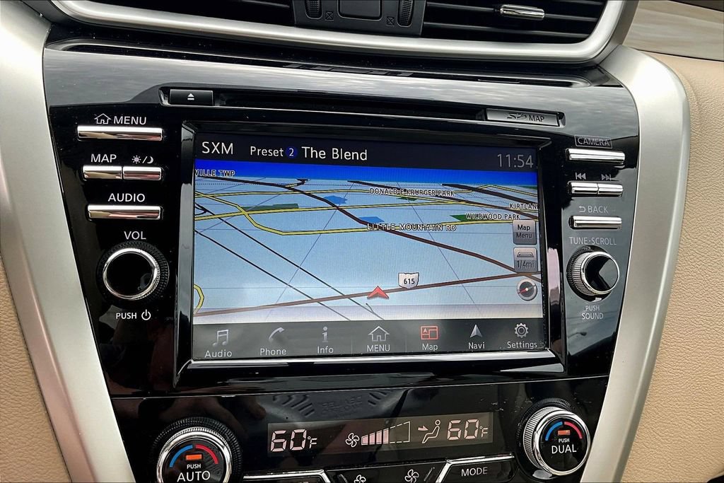 Used 2018 Nissan Murano SL w/ Moonroof Package AWD/4WD image 15