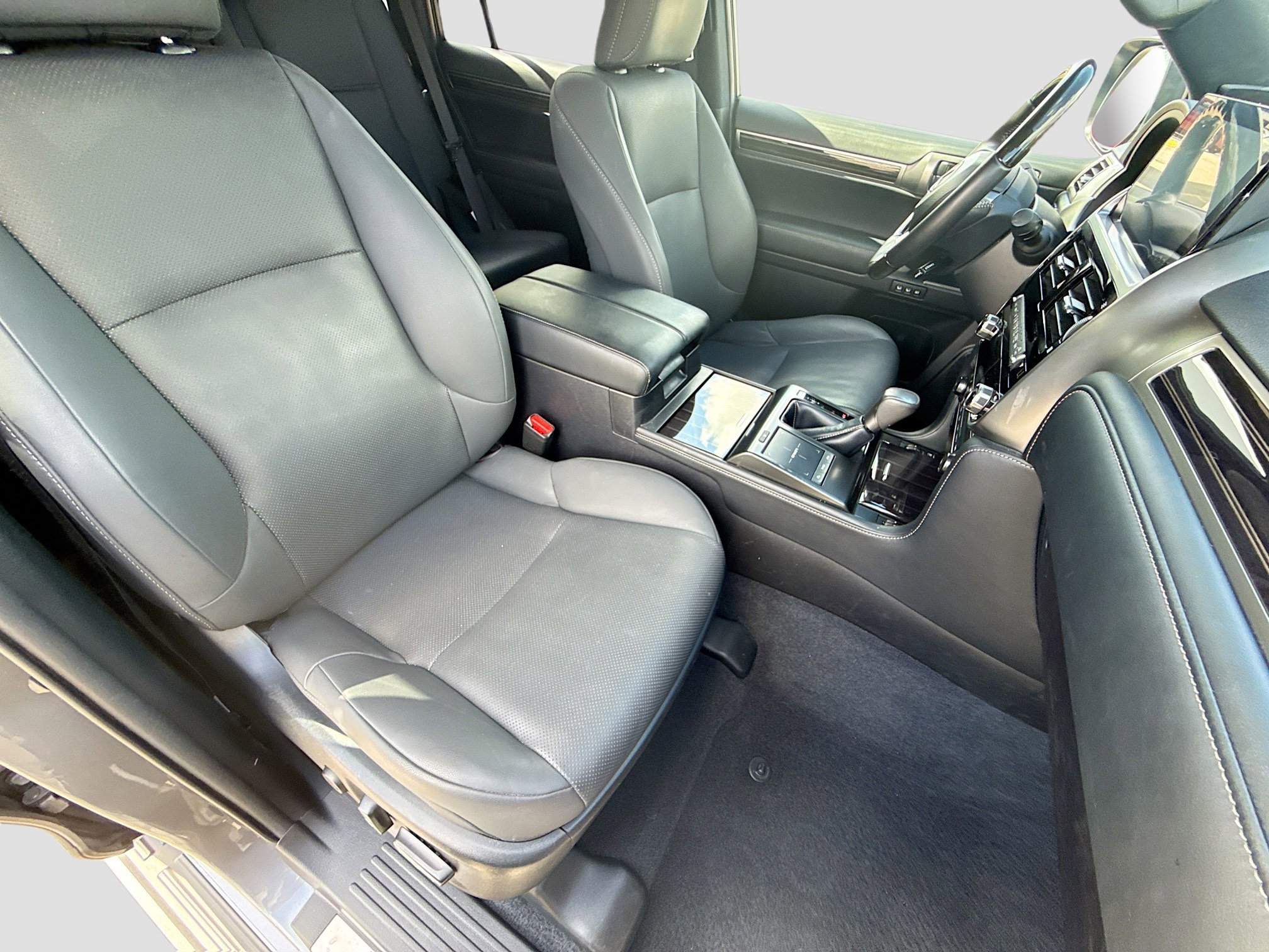 Used 2023 Lexus GX 460 Premium w/ Premium Package AWD/4WD image 14