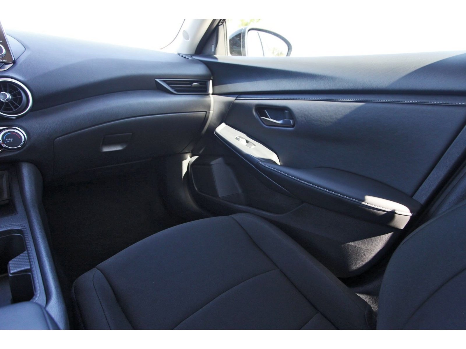 Certified 2025 Nissan Sentra S FWD image 14