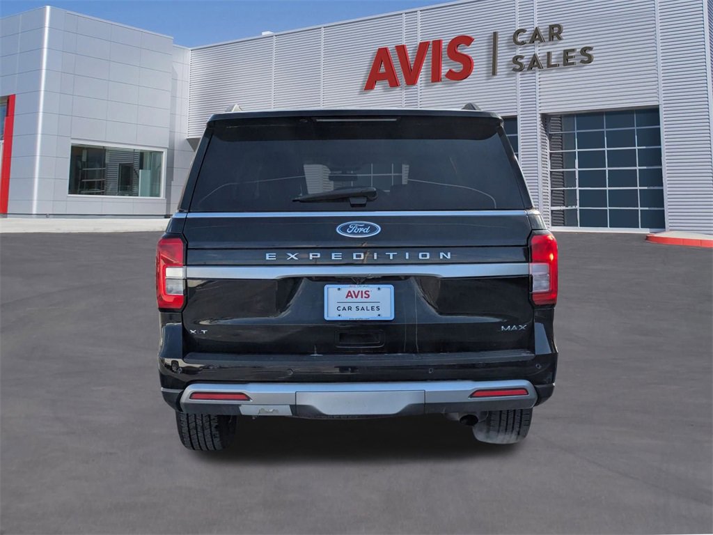 Used 2024 Ford Expedition Max XLT image 5