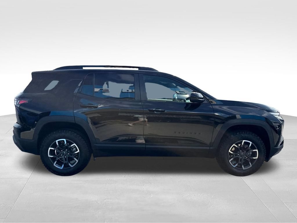 Used 2026 Chevrolet Equinox ACTIV AWD/4WD image 7