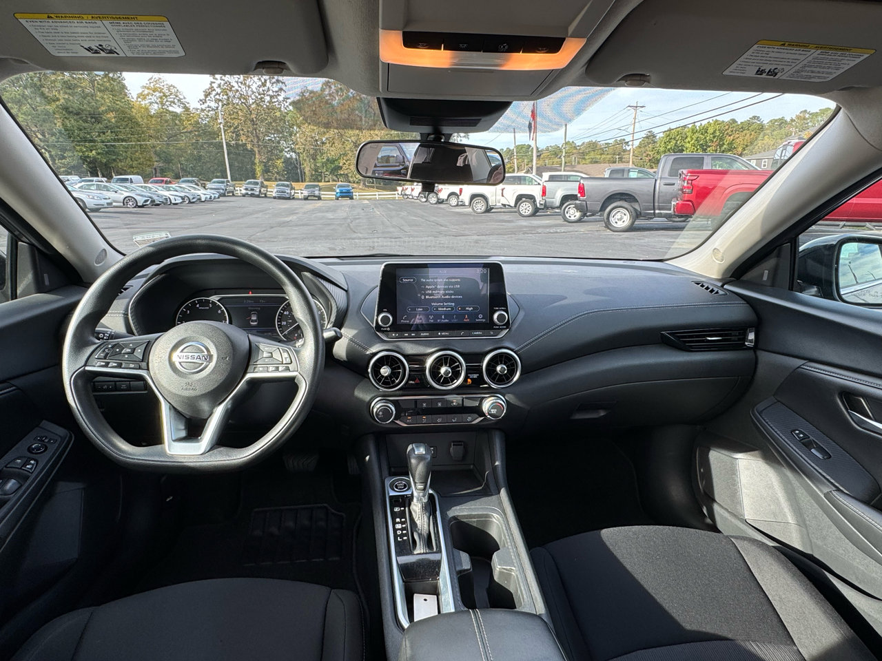 Used 2023 Nissan Sentra SV image 17