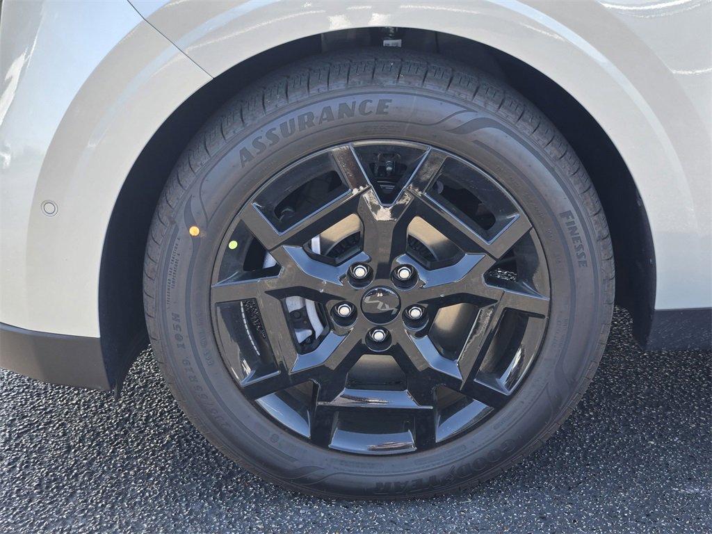 New 2026 Kia Carnival SX image 7