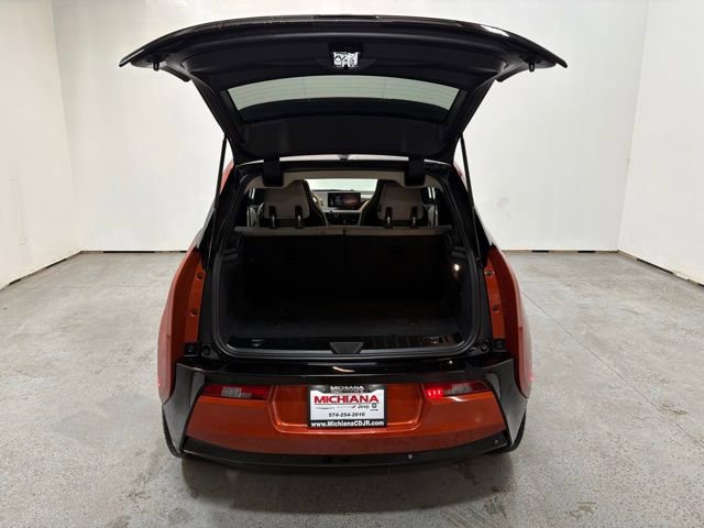 Used 2014 BMW i3 w/ Range Extender image 9