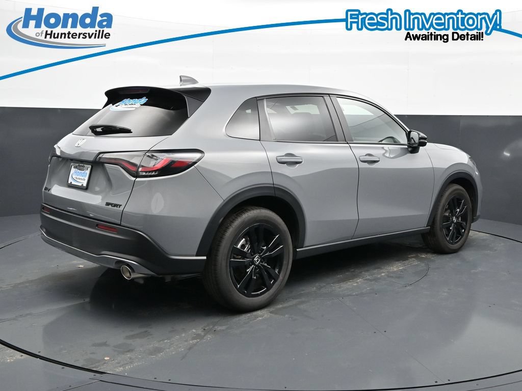 Certified 2026 Honda HR-V Sport image 10