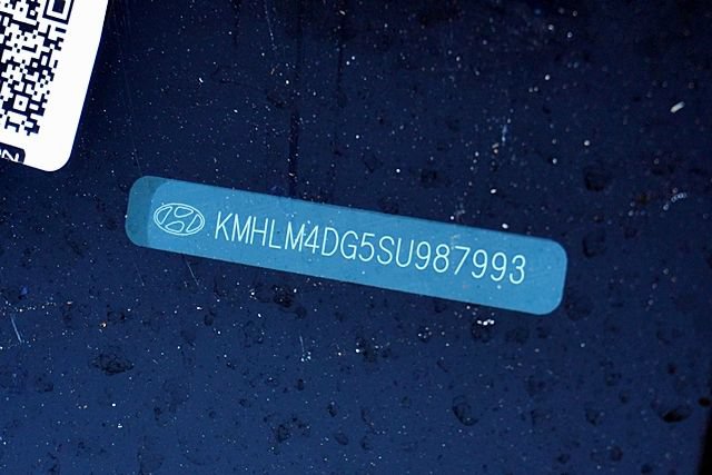 Used 2025 Hyundai Elantra Sport FWD image 32