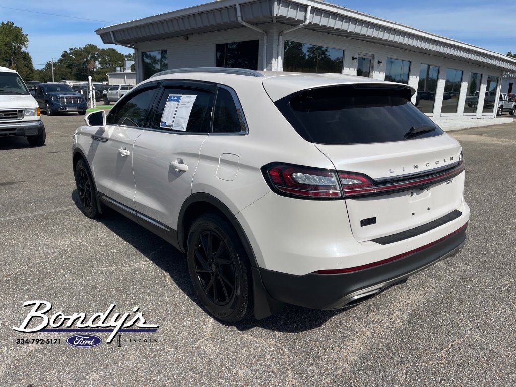 Used 2019 Lincoln Nautilus Select FWD image 12