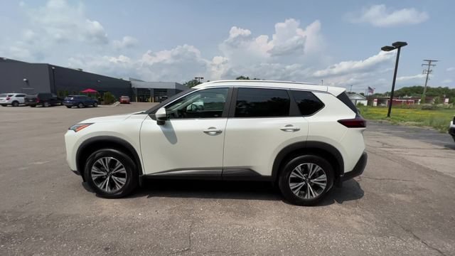 Certified 2023 Nissan Rogue SV w/ SV Premium B Package AWD/4WD image 5