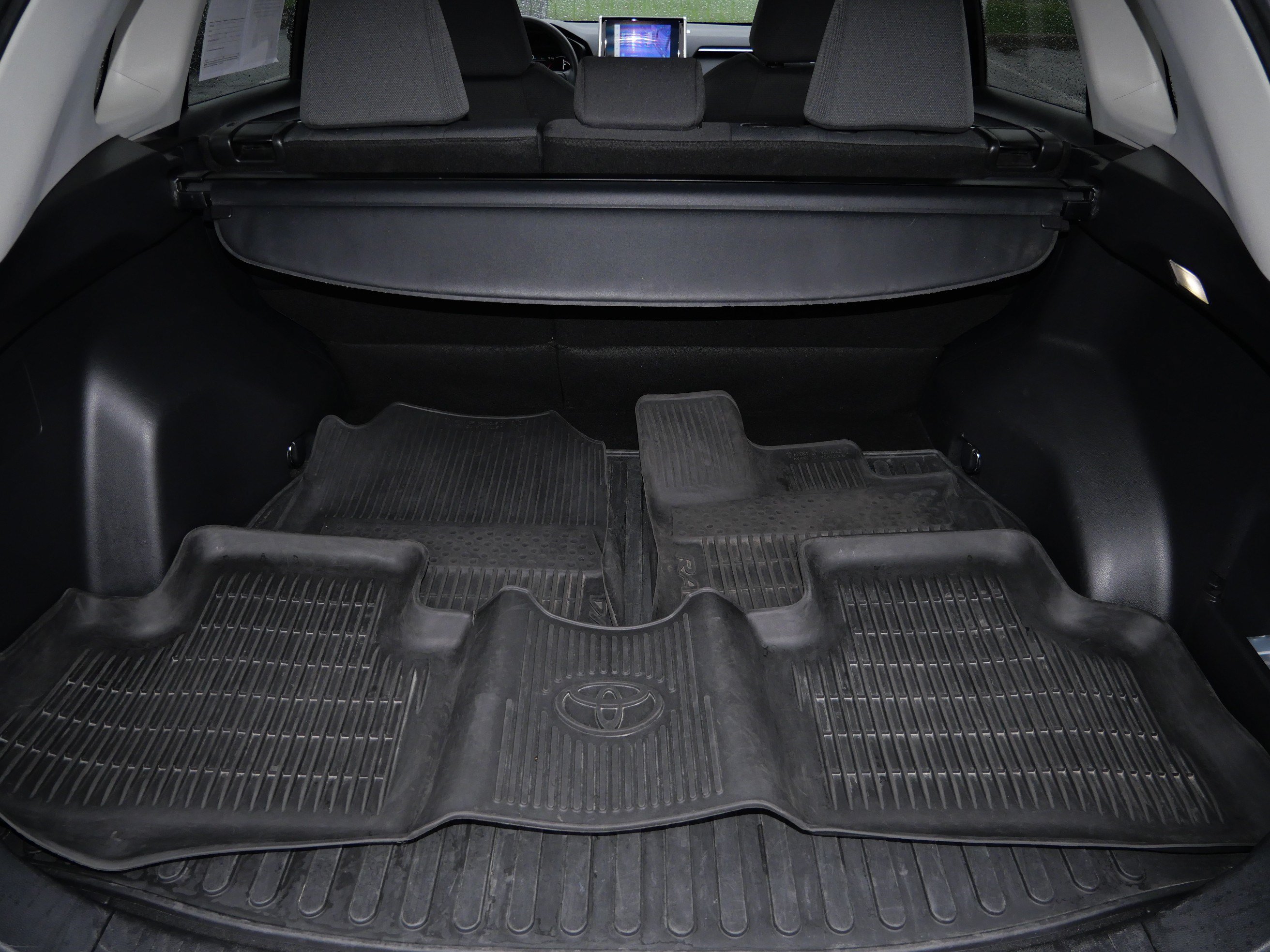Certified 2025 Toyota RAV4 XLE w/ Convenience Package AWD/4WD image 18