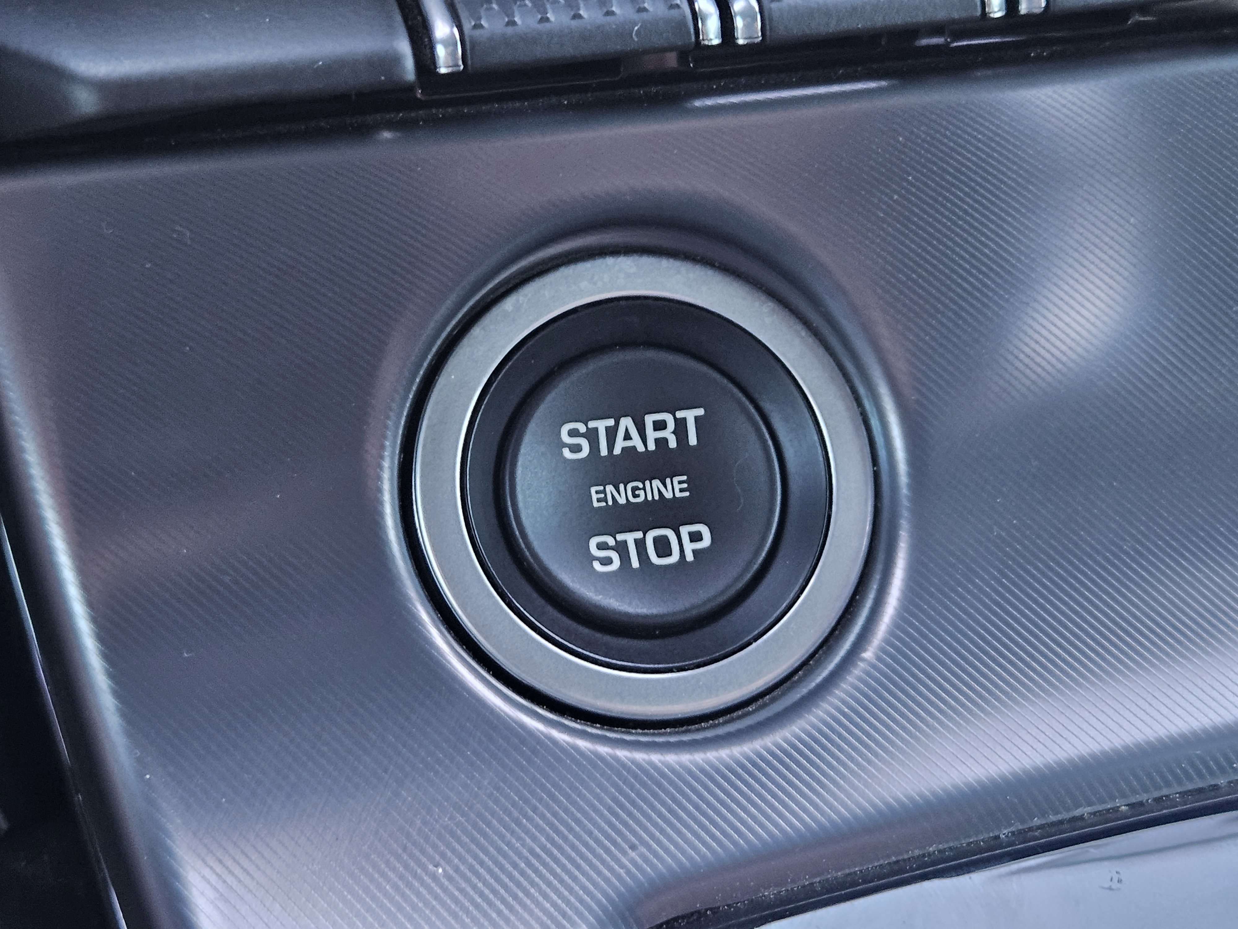 Used 2021 Jaguar F-TYPE First Edition image 23