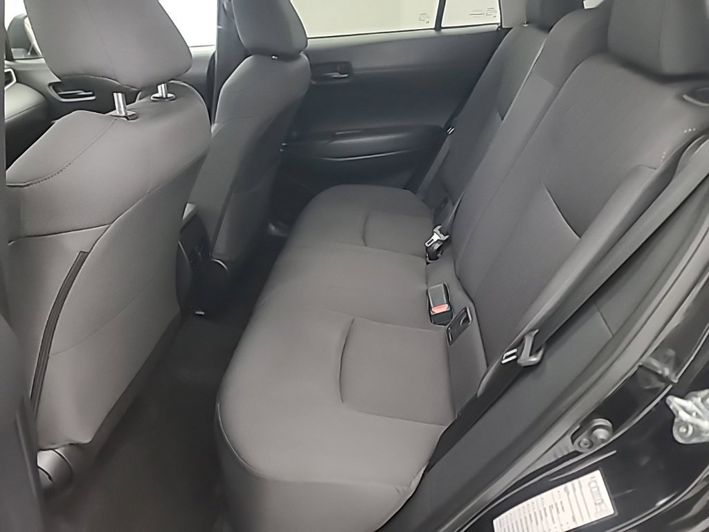Used 2025 Toyota Corolla Cross LE FWD image 21