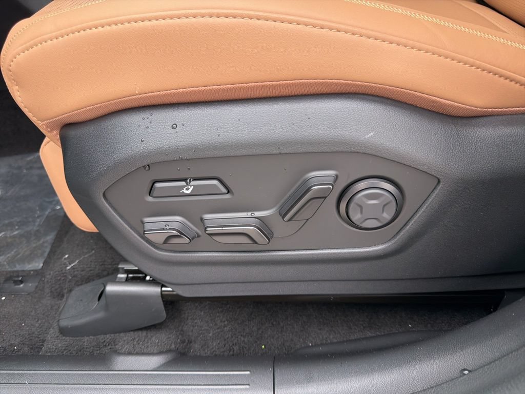 New 2026 Hyundai Santa Fe Calligraphy AWD/4WD image 21