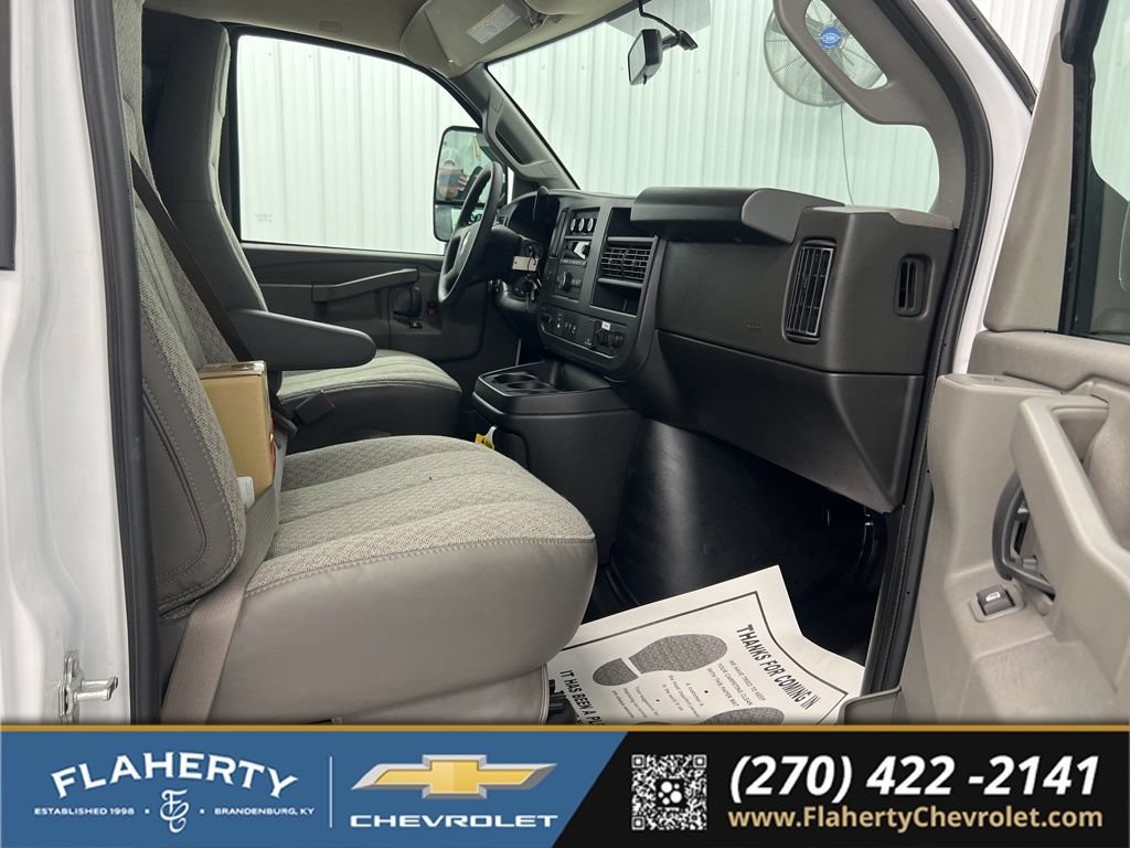 New 2026 Chevrolet Express 3500 w/ Power Convenience Package RWD image 11