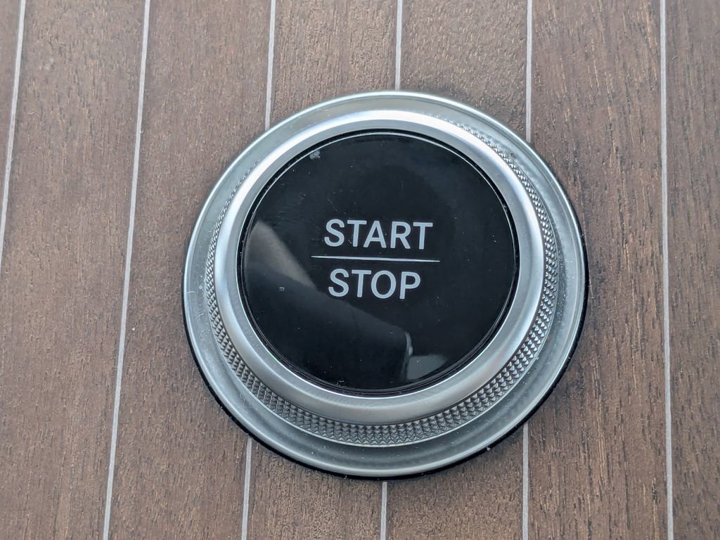 Certified 2023 Mercedes-Benz EQS 450+ 4MATIC SUV image 25