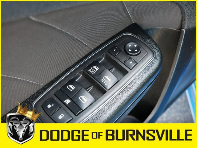 Used 2023 Dodge Charger SXT w/ Blacktop Package AWD/4WD image 19