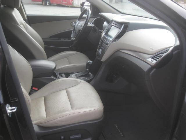 Used 2017 Hyundai Santa Fe AWD w/ SE Ultimate Tech Package 03 image 23